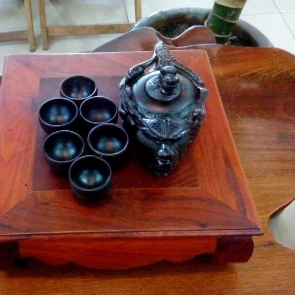 Bàn trà Nhật đục trúc, bàn ô sin trạm trúc chân quỳ