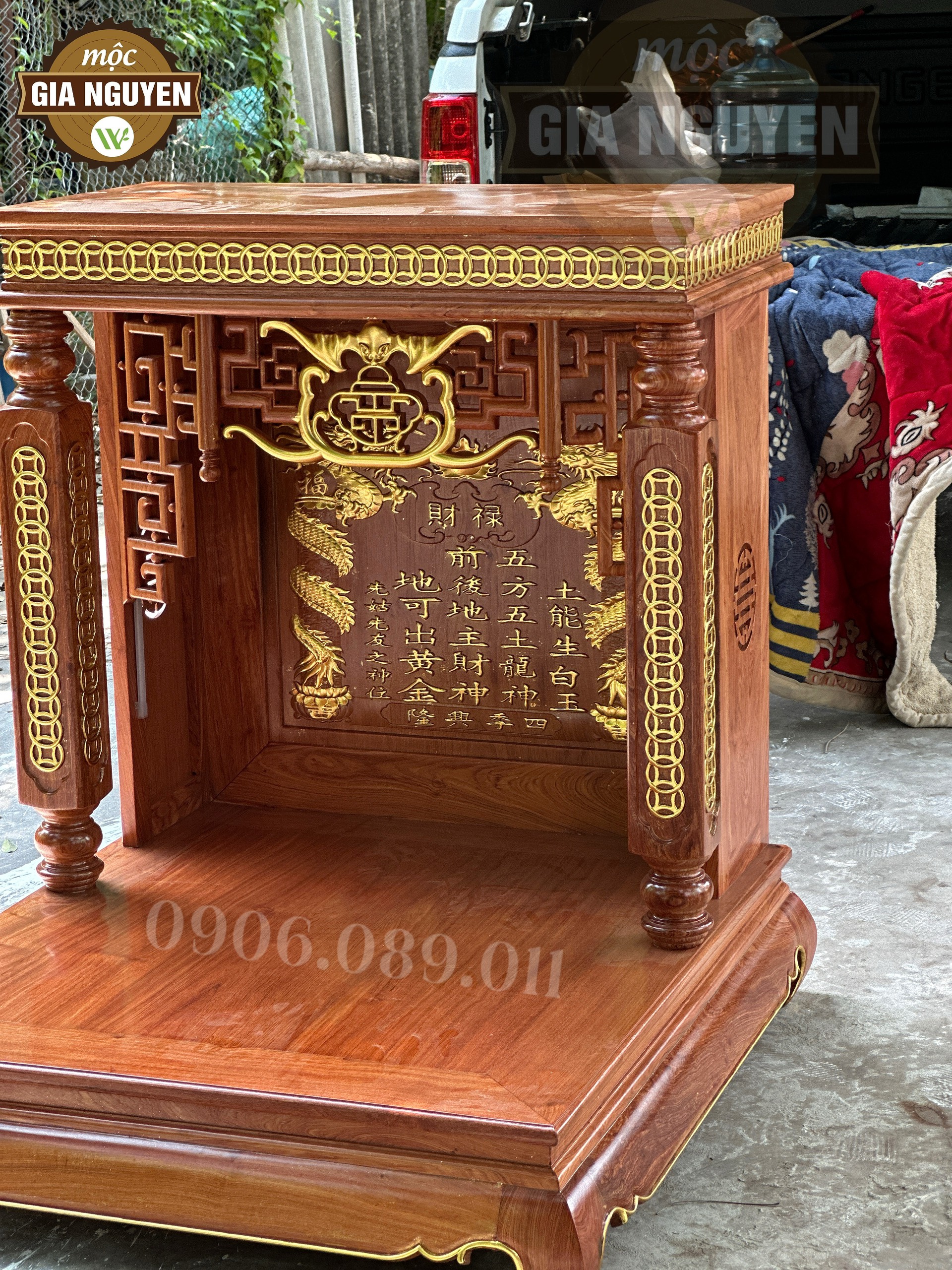 Bàn thờ Thần Tài Gỗ Hương Dát Vàng 117cm