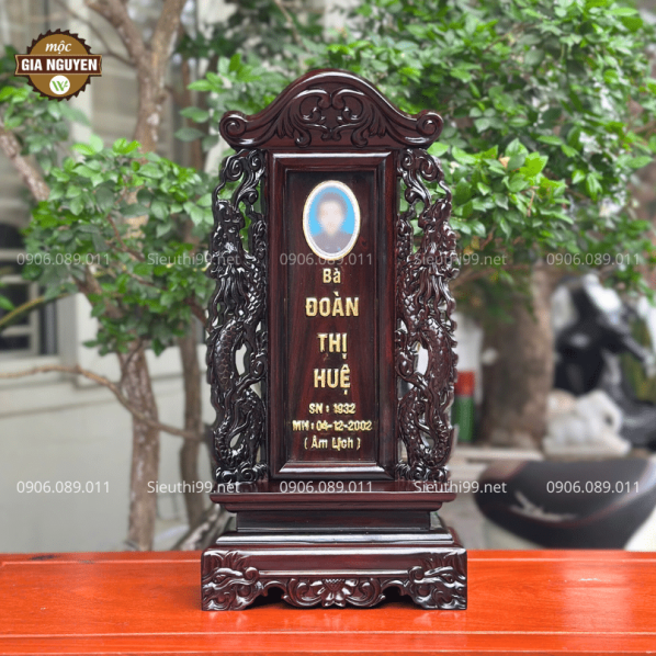 Bài Vị Gỗ Trắc Gắn Ảnh Dát Vàng Ta BT01