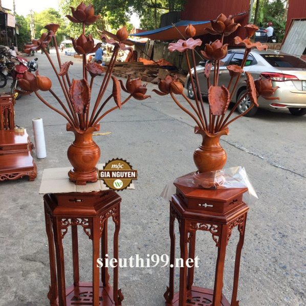 Hoa sen gỗ hương dạng lọ 11 cành