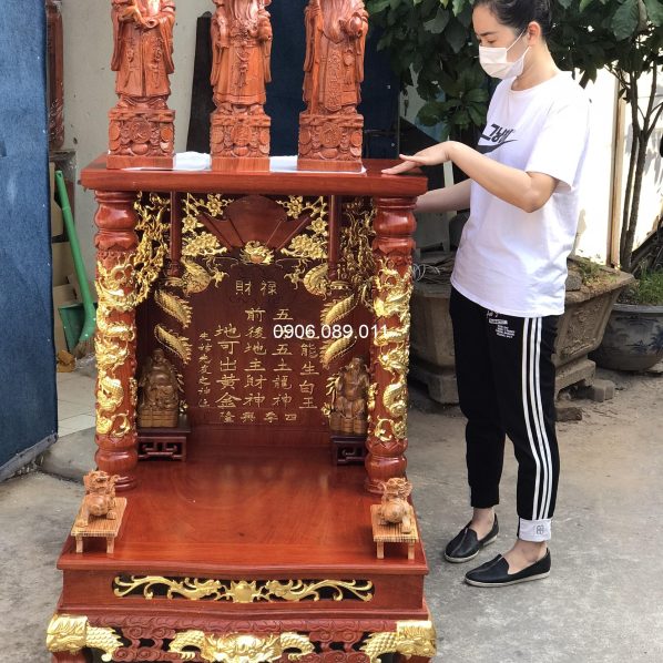 Ban thờ Thần Tài Thổ địa đục chữ gỗ hương