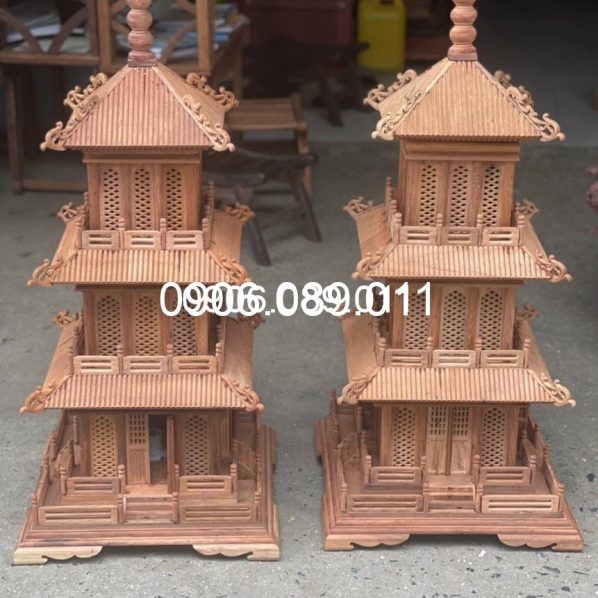 Đèn tháp văn xương vuông 3 tầng gỗ hương