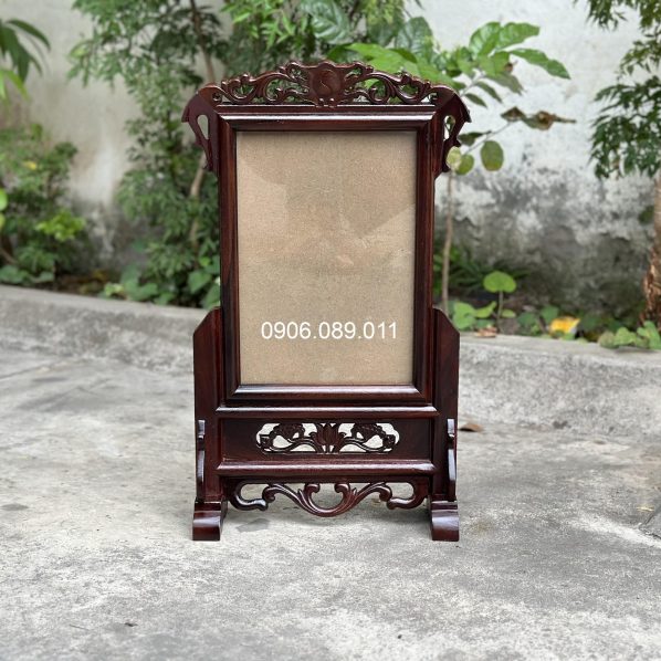 Khung Ảnh Thờ Gỗ Hương Đơn Giản Màu Óc Chó