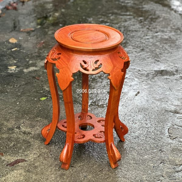 Đôn gỗ lá trầu gỗ hương