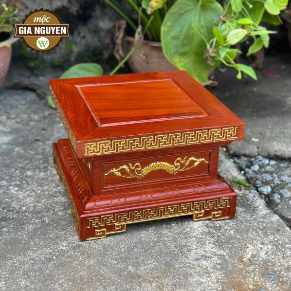 Đôn vuông gỗ hương 30cm