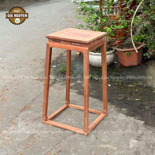 Đôn vuông lối tàu đơn giản gỗ hương LT48