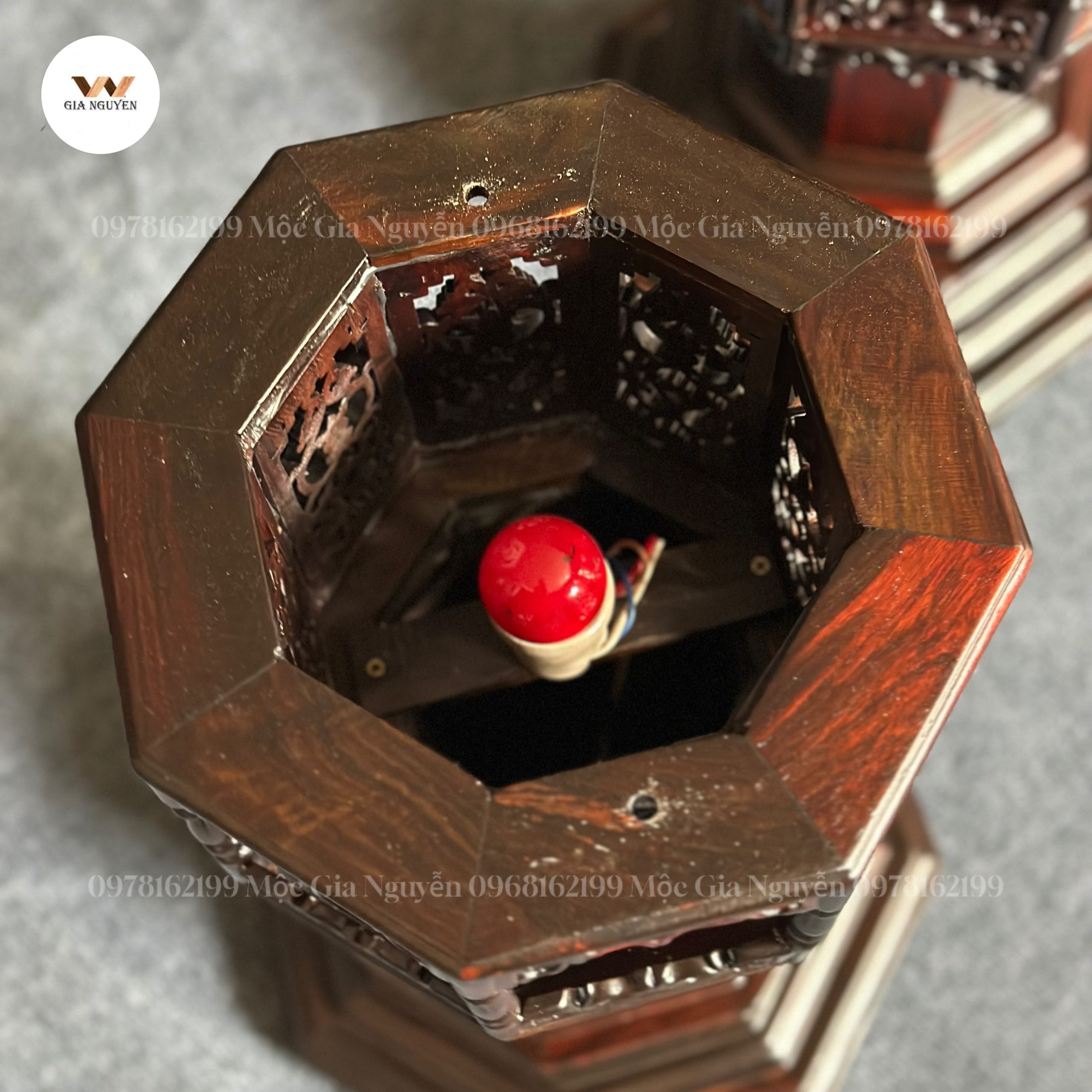 Đèn thờ 2 tầng gỗ trắc cao 60cm mái ống - Ảnh 12