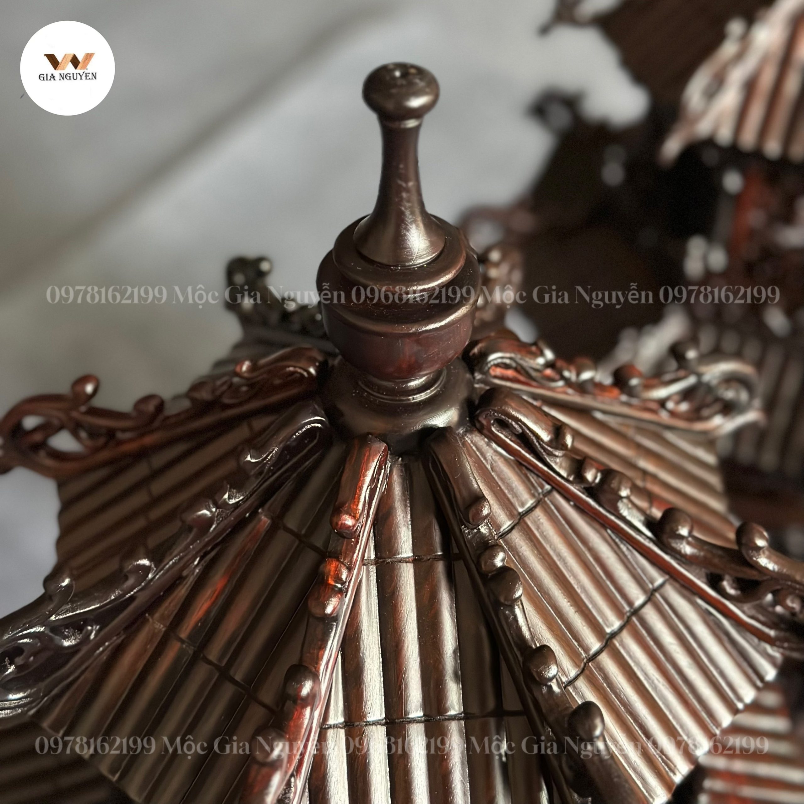 Đèn thờ 2 tầng gỗ trắc cao 60cm mái ống - Ảnh 13