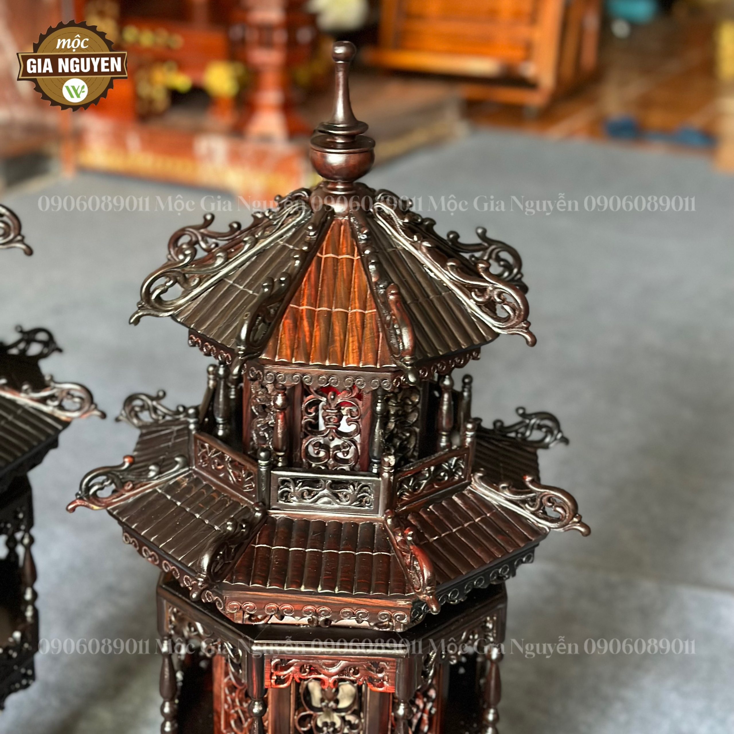 Đèn thờ 2 tầng gỗ trắc cao 60cm mái ống - Ảnh 2